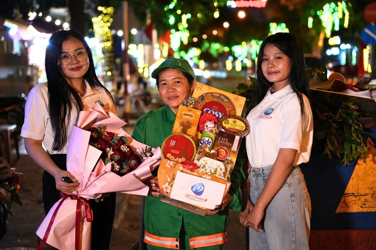 Biểu tượng email, tượng trưng cho dịch vụ hỗ trợ qua email của Sunwin